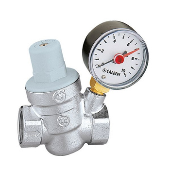 Reduktor ciśnienia - wersja skośna z manometrem 3/4" Caleffi 533251